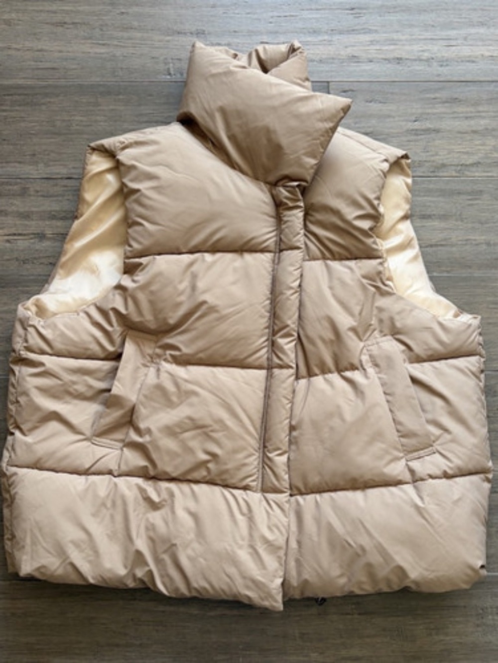 Go.G.G Fashion Women's Puffer Vest Brown Tan Zip Front Sleeveless Jacket Pockets